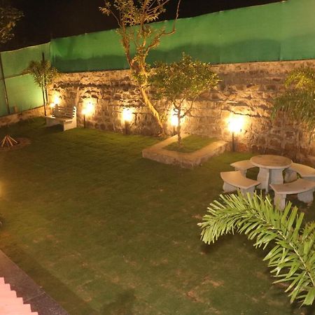 Pine Villa Garden Yercaud Exterior photo