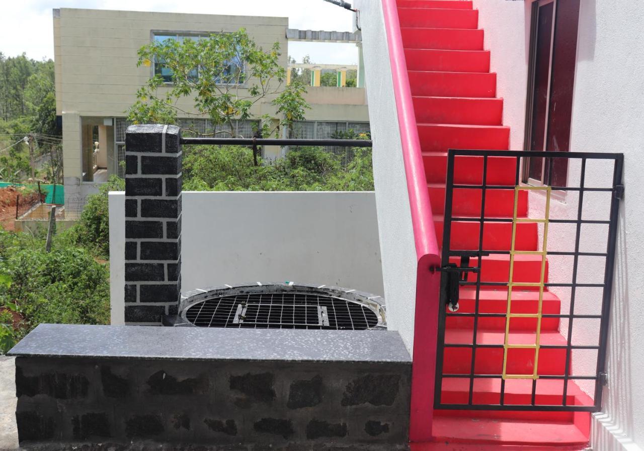 Pine Villa Garden Yercaud Exterior photo